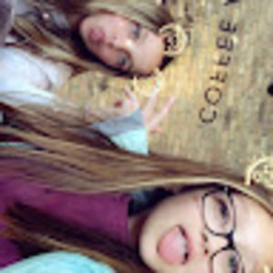 Meet your Posher, Carla